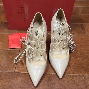 Valentino rock stud lace up ankle strap neutral color pump in size 37 with box